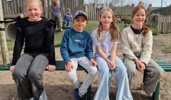 12606404131481671125-aspect-ratio-800-500