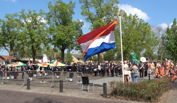 2025-04-26-koningsdagMH-3-aspect-ratio-800-500