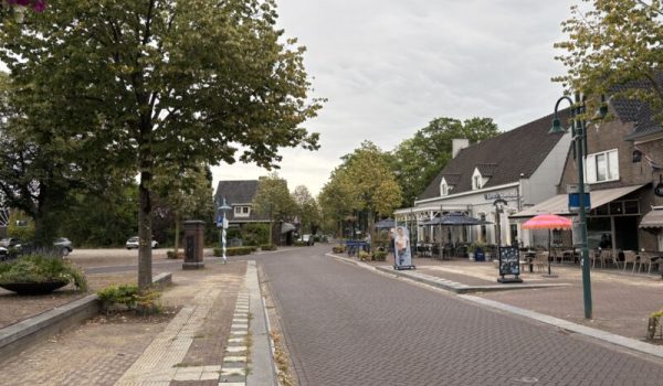 2026-34-Foto-Heuvel-zonder-bushokjes-scaled-aspect-ratio-800-500