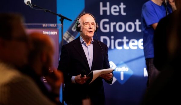 300dpi__Het_Groot_Dictee_2023_-_Marcel_Krijgsman_-_025-aspect-ratio-800-500 300dpi__Het_Groot_Dictee_2023_-_Marcel_Krijgsman_-_025-aspect-ratio-800-500