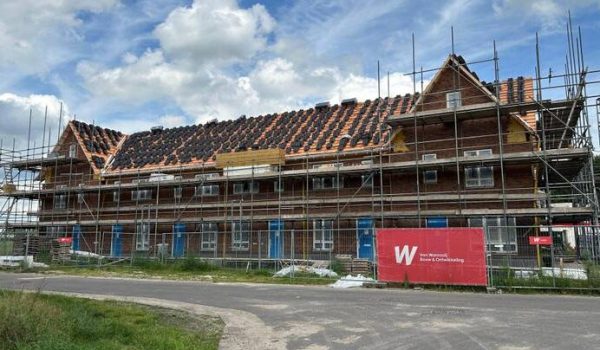 4533231-1-aspect-ratio-800-500