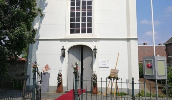 Aarle-Rixtel-Kouwenbergskerkje-@kouwenbergskerkje.nl_-aspect-ratio-800-500