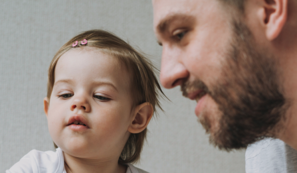 Afbeelding-bij-artikel-over-pleegzorg-aspect-ratio-800-500 Afbeelding-bij-artikel-over-pleegzorg-aspect-ratio-800-500