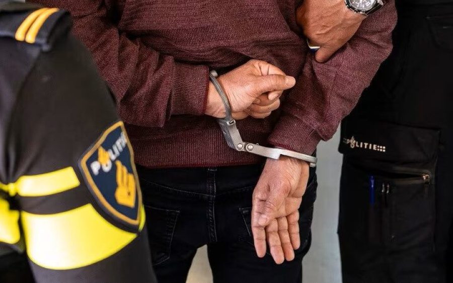 Algemeen-Aanhouding-door-Poltie-@politie.nl_-aspect-ratio-800-500