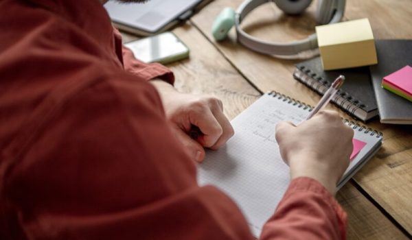 Algemeen-Schrijfcafe-Bibliotheek-@bibliotheeklagebeemden.nl_-aspect-ratio-800-500