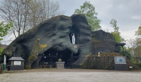 Begin-meimaand.jpg-bew-scaled-aspect-ratio-800-500