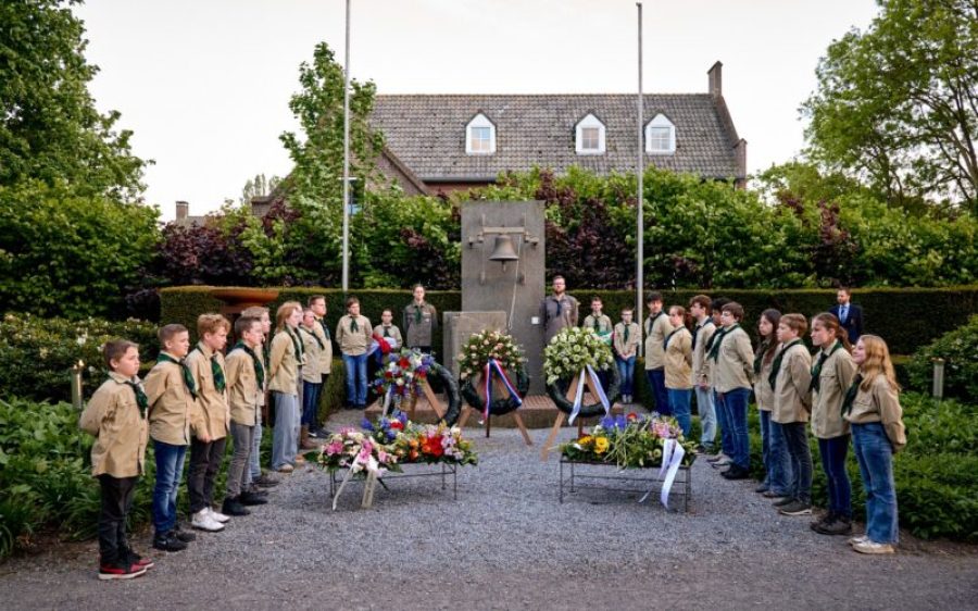 Dodenherdenking-beek-en-donk-aspect-ratio-800-500