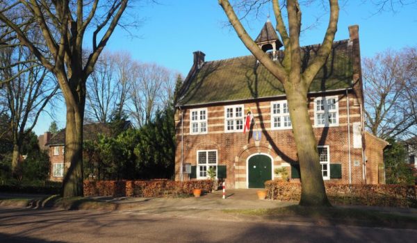 Foto-bij-artikel-over-jeugdgezondheidszorg-Bakel-aspect-ratio-800-500