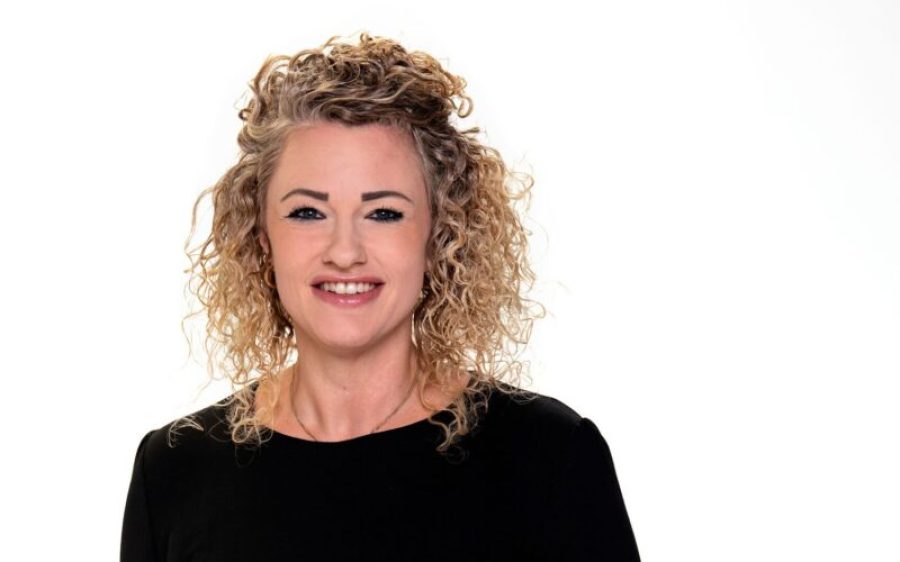 Gemeente-Gemert-Bakel-Wethouder-Hanneke-Coppens-@gemert-bakel.nl-2-aspect-ratio-800-500