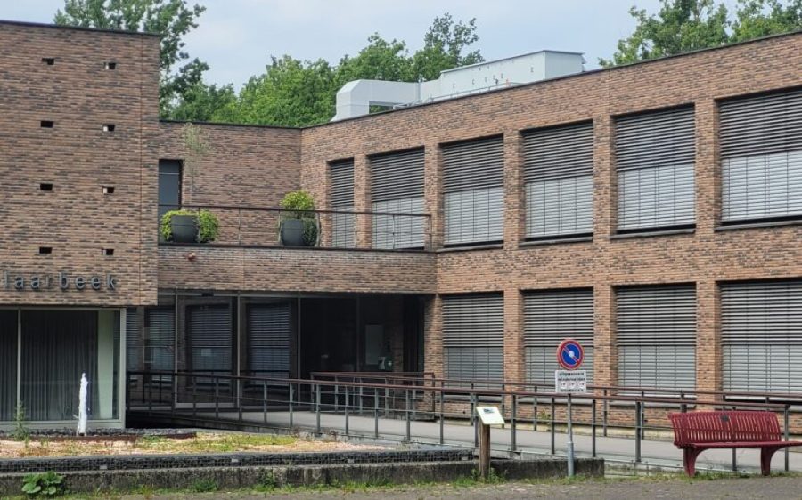 Gemeente-Laarbeek-Gemeentehuis-Laarbeek-@Berend-Koenders-1-aspect-ratio-800-500