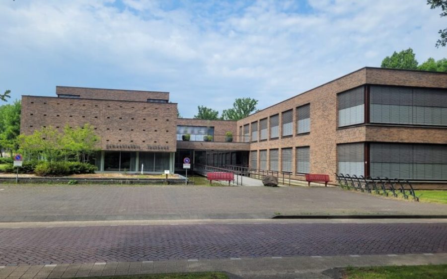 Gemeente-Laarbeek-Gemeentehuis-Laarbeek-@Berend-Koenders-2-aspect-ratio-800-500