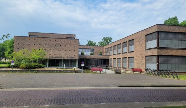 Gemeente-Laarbeek-Gemeentehuis-Laarbeek-@Berend-Koenders-2-aspect-ratio-800-500