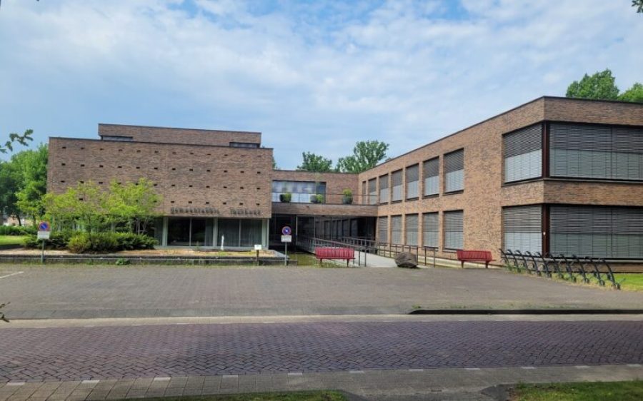 Gemeente-Laarbeek-Gemeentehuis-Laarbeek-@Berend-Koenders-2-aspect-ratio-800-500