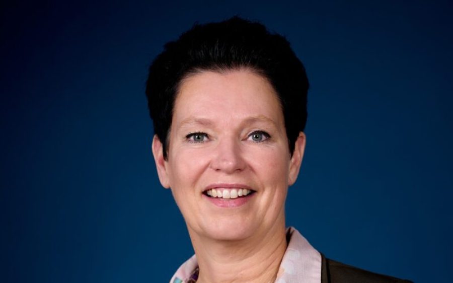 Gemeente Laarbeek - Monika Slaets-Sonneveldt(ABL) @Joost Duppen (3)-aspect-ratio-800-500