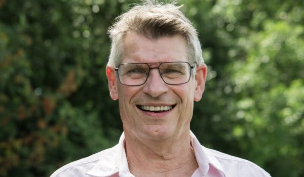Hans-Aarts1_15x15_DSC6947-kopie-aspect-ratio-800-500