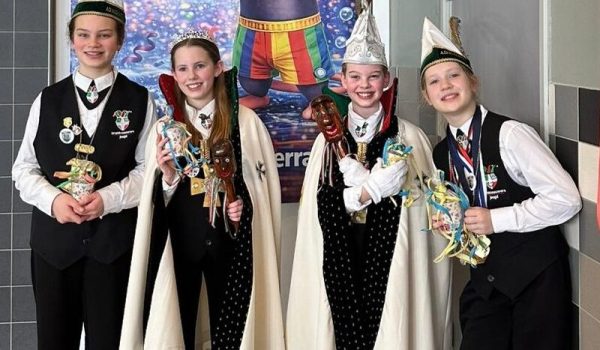 Jeugdprins-Jan-en-Prinses-Noa-aspect-ratio-800-500