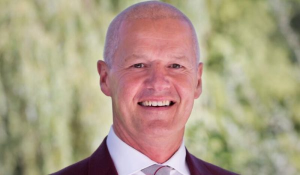 Johan-Briels-gemeente-Laarbeek-fb-aspect-ratio-800-500