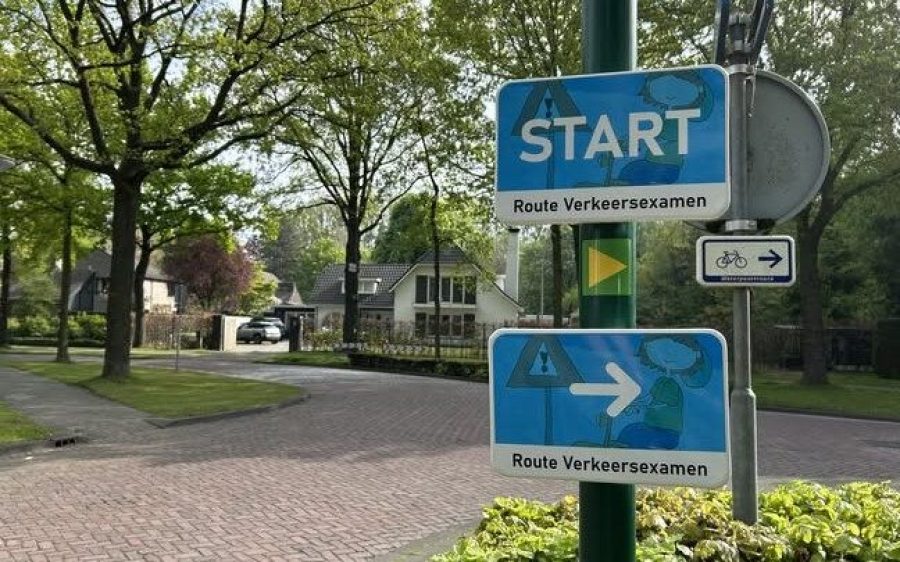 Laarbeek-Verkeersborden-Route-Verkeersexamen-@Gemeente-Laarbeek-aspect-ratio-800-500