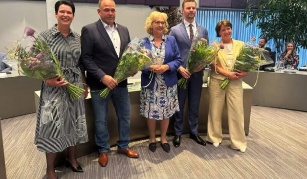 Nieuwe-wethouders-Laarbeek-aspect-ratio-800-500