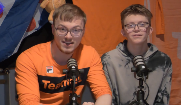 Omroep-JanWillen-en-Ties-768x449-1-aspect-ratio-800-500