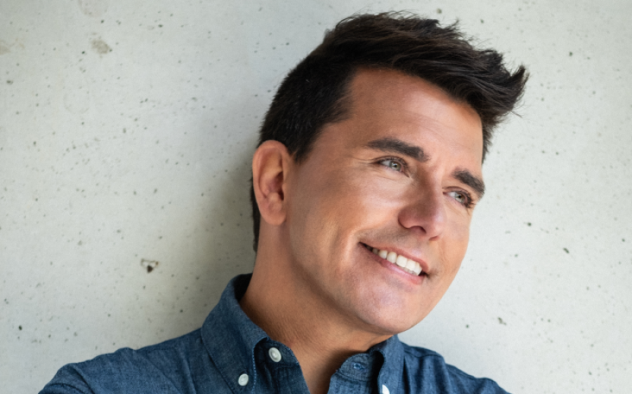 Persfoto-Jan-Smit-2025.png-bew-aspect-ratio-800-500