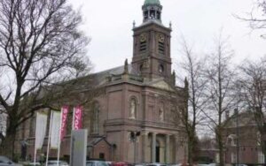 Start-herinrichting-Kerkplein-en-gedeelte-Dorpsstraat-na-de-carnaval-aspect-ratio-500-500-300x300-aspect-ratio-800-500