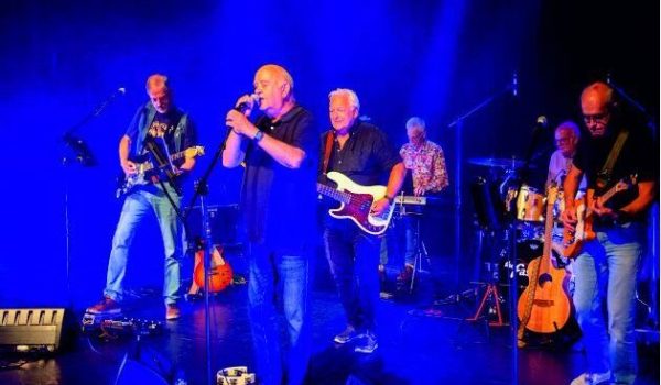 The-Fashions-aspect-ratio-800-500