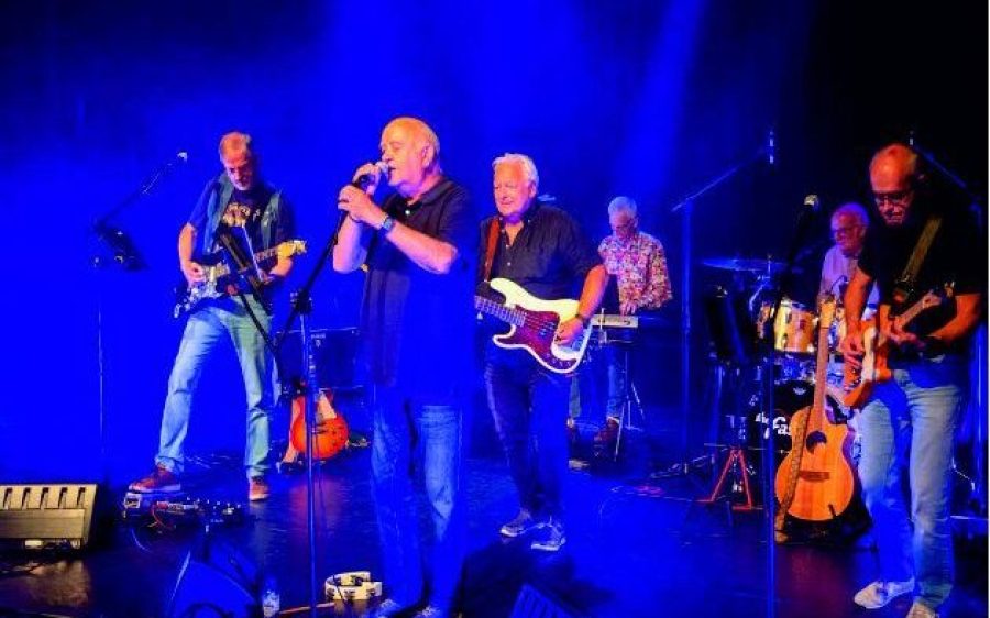 The-Fashions-aspect-ratio-800-500