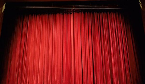 Theater-Pixabay-1-aspect-ratio-800-500