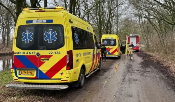 Vrouw-in-het-kanaal-1-aspect-ratio-800-500