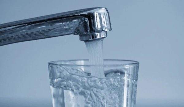 drinking-water-aspect-ratio-800-500