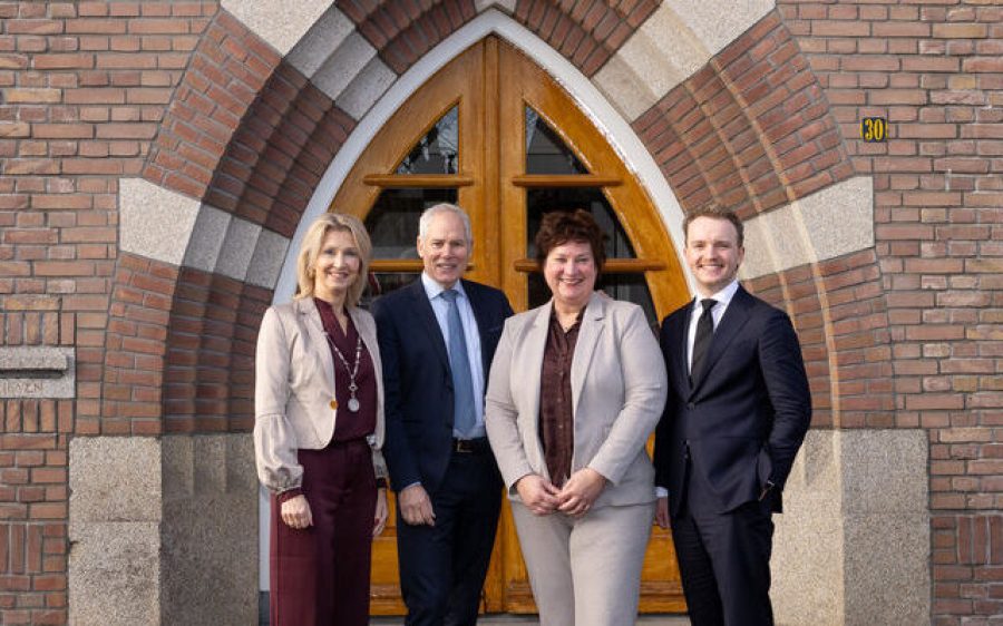 fotografie-ine-4q5a9316-kopie-1.700x400-aspect-ratio-800-500