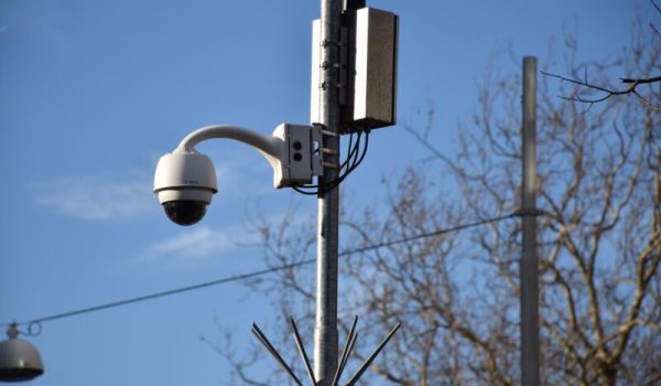frankmagdelyns-camera-4018037-aspect-ratio-800-500