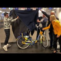 Brabantse OV-fiets onthuld I Omroep PeelRand
