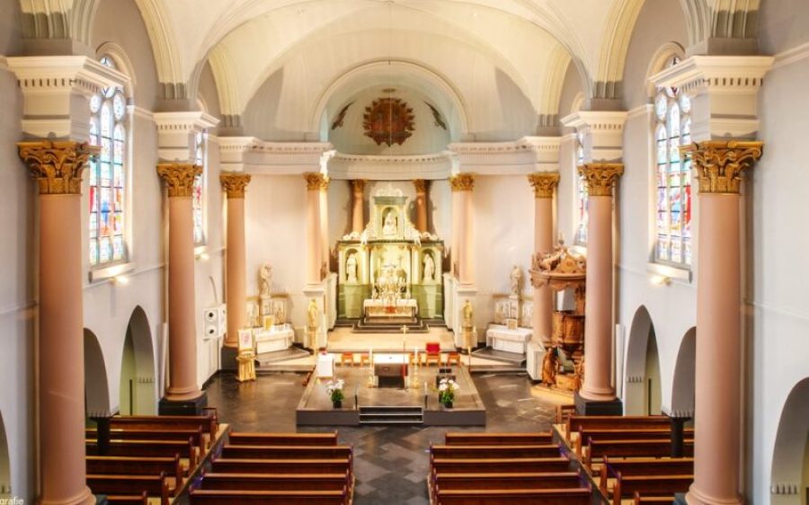 kerk1-aspect-ratio-800-500