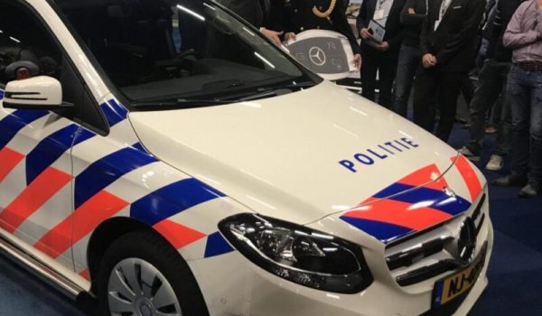 politieauto-aspect-ratio-800-500