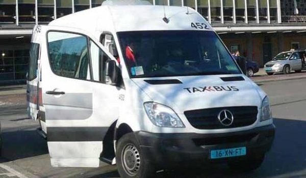 taxbus.jpg-TaxiPro-aspect-ratio-800-500