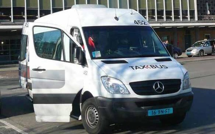 taxbus.jpg-TaxiPro-aspect-ratio-800-500