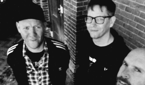 theoutcastedteens-aspect-ratio-800-500