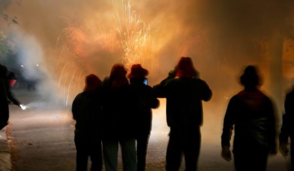 vecteezy_abstract-photo-of-devils-and-fireworks-parties_14254170-aspect-ratio-800-500