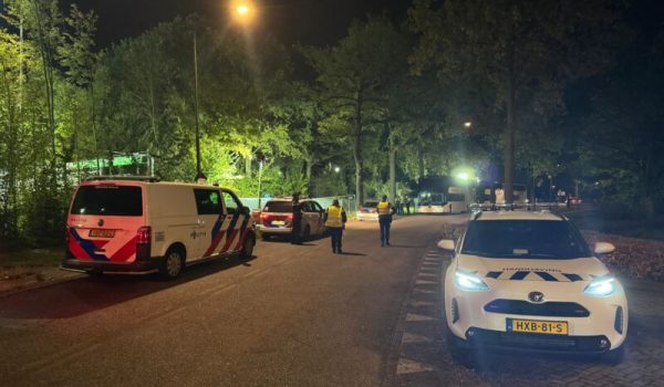 veelpolitiegemert–aspect-ratio-800-500 Er werd extra politie opgetrommeld tijdens het bekerduel