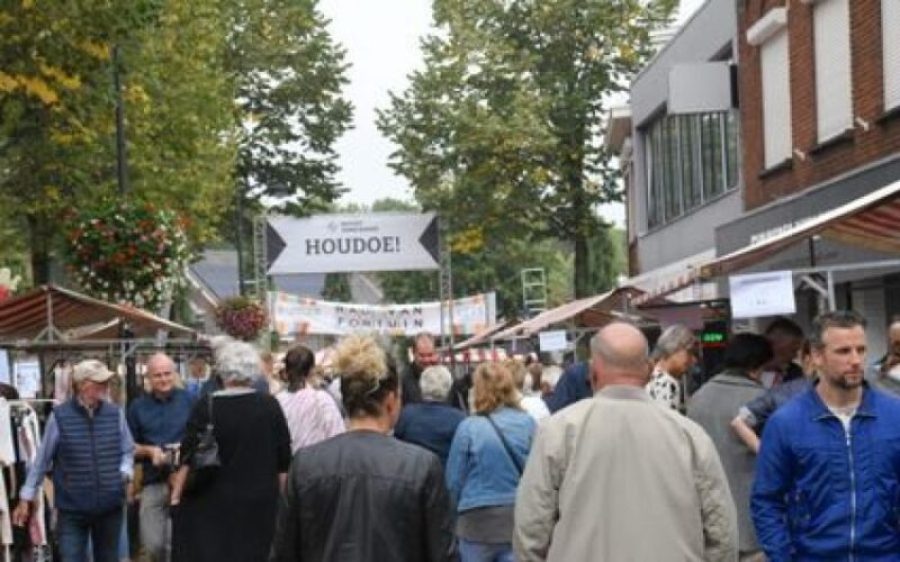 vlooienmarkt-de-mortel-aspect-ratio-800-500